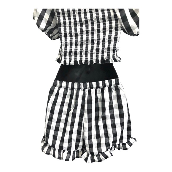 2pc black white checkered gingham ruffle hem smocked top printed shorts set sz S - Picture 12 of 12